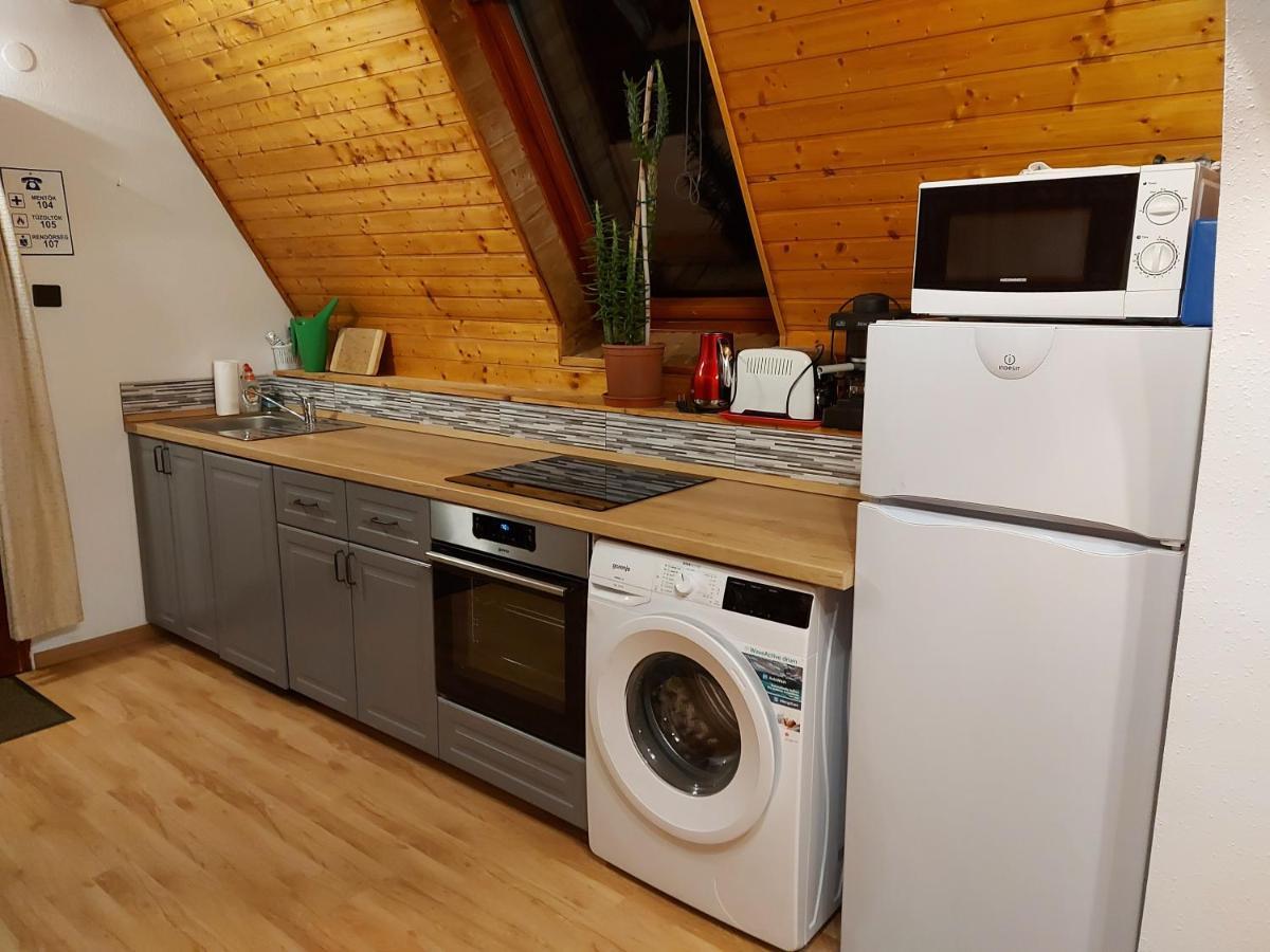 Attila-Apartman Budaoers Zewnętrze zdjęcie