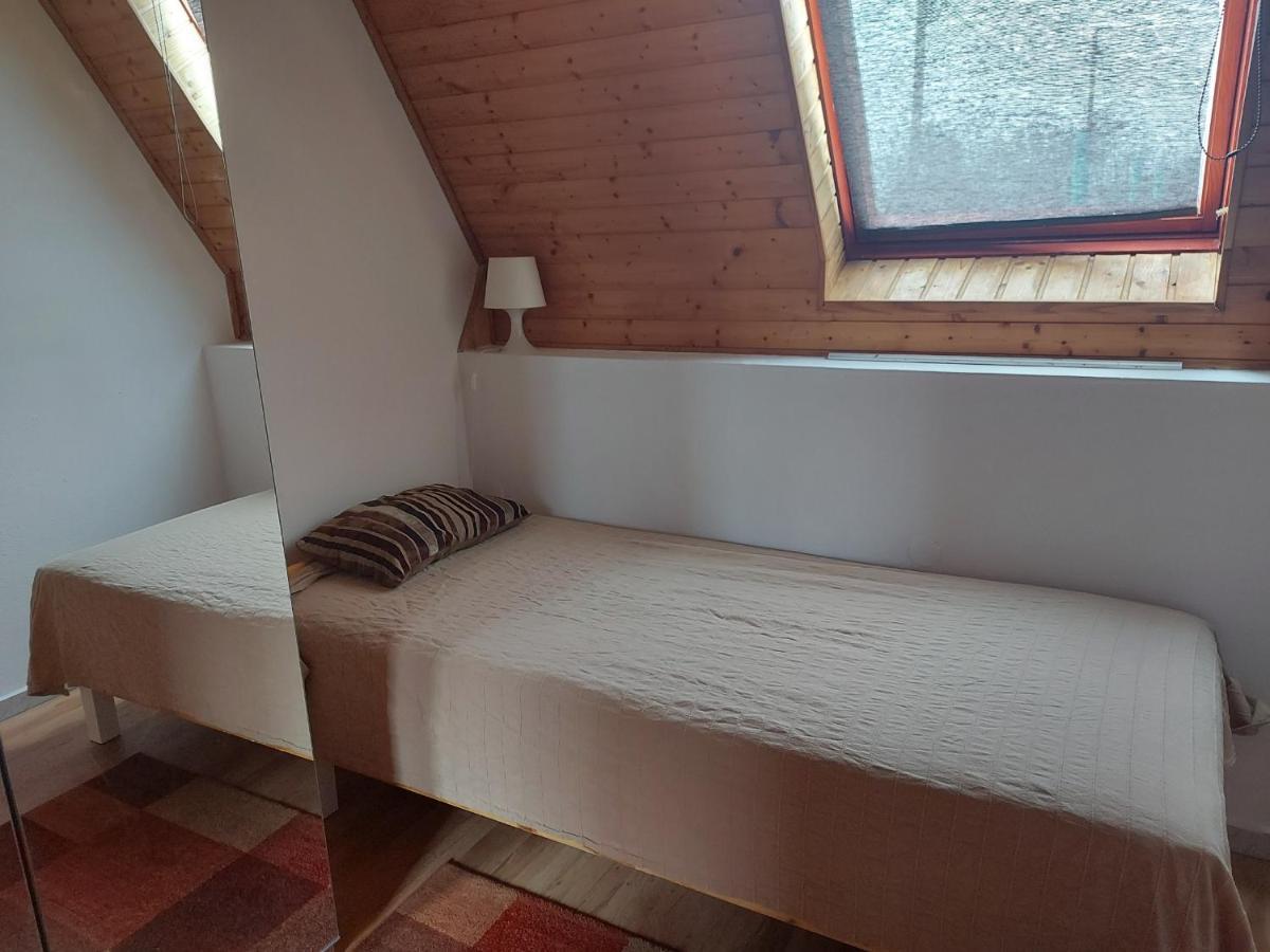 Attila-Apartman Budaoers Zewnętrze zdjęcie