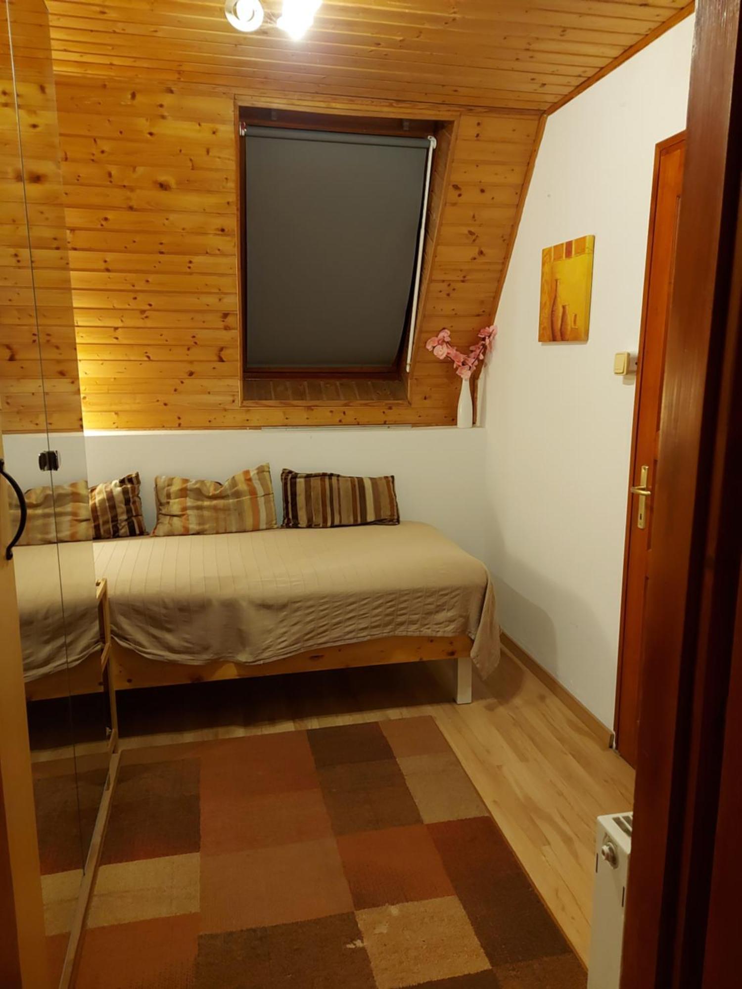 Attila-Apartman Budaoers Zewnętrze zdjęcie