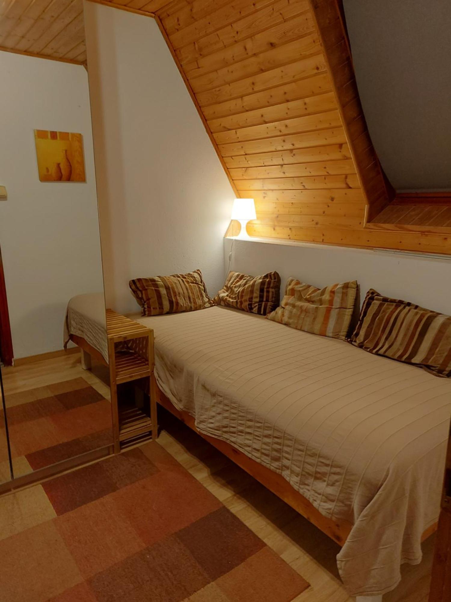 Attila-Apartman Budaoers Zewnętrze zdjęcie